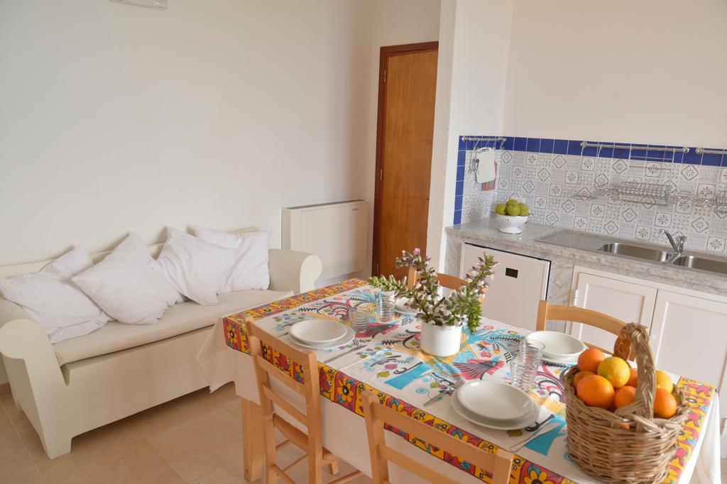 Marco Polo Casa Vacanze Pollina Luaran gambar